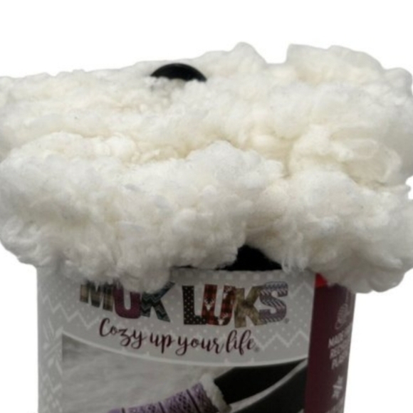 Muk Luks Women's Cabin Winter Socks Two Pair Pack Brand New In Original Package - Picture 7 of 12